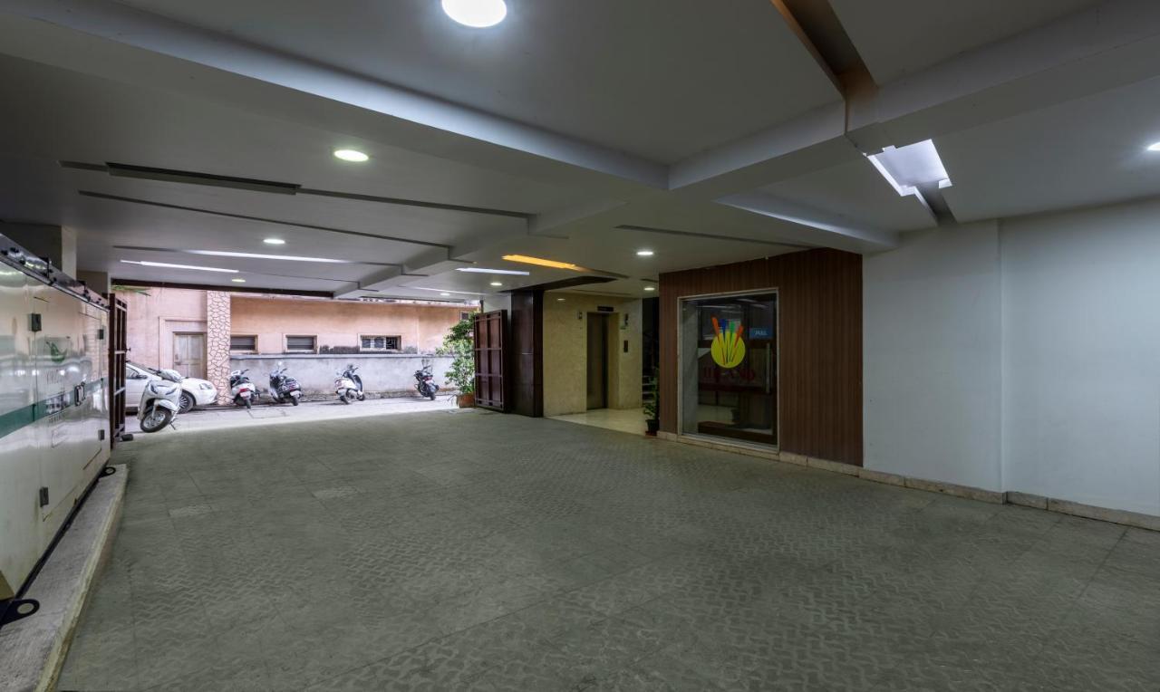 Itsy Hotels Hiland Suites Бангалор Экстерьер фото